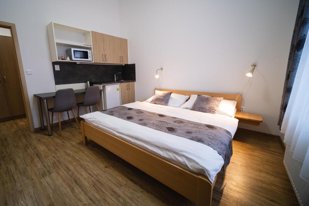Apartmany 21 Třeboň מראה חיצוני תמונה