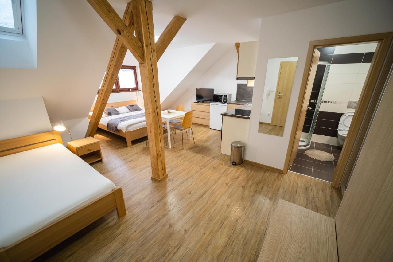 Apartmany 21 Třeboň מראה חיצוני תמונה